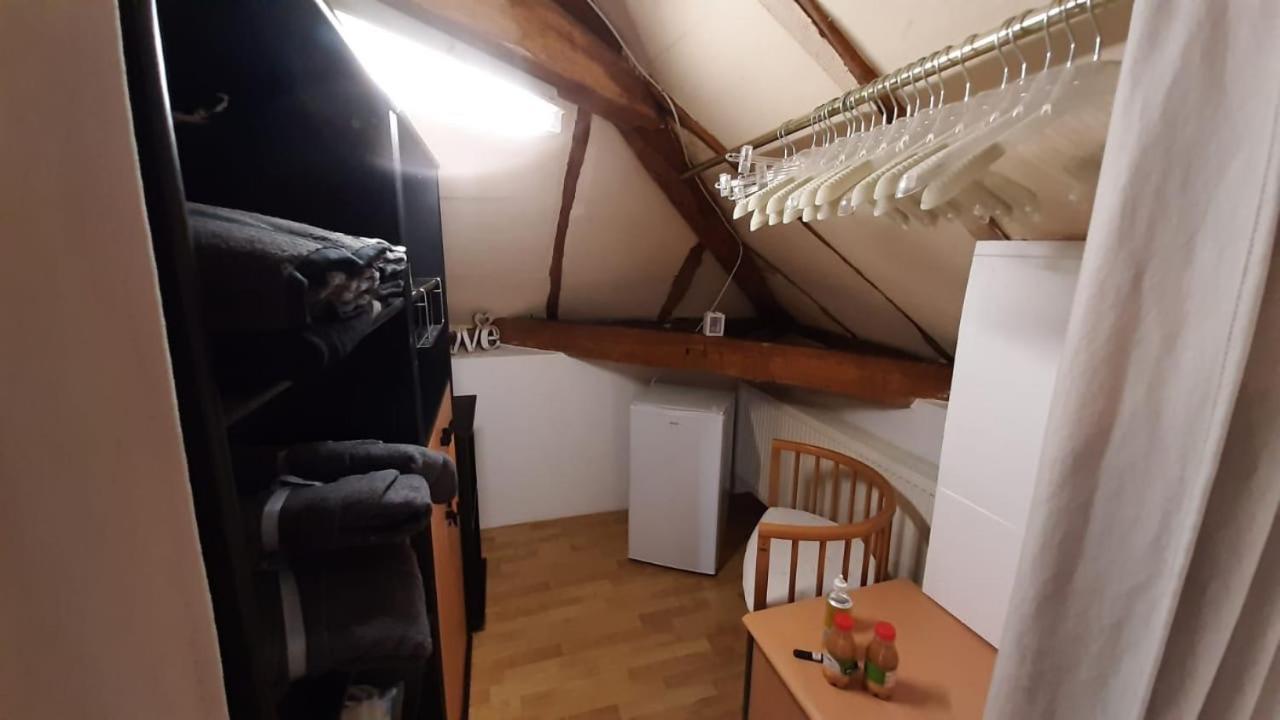 En Bord De Riviere Bed & Breakfast Casseneuil Exterior photo