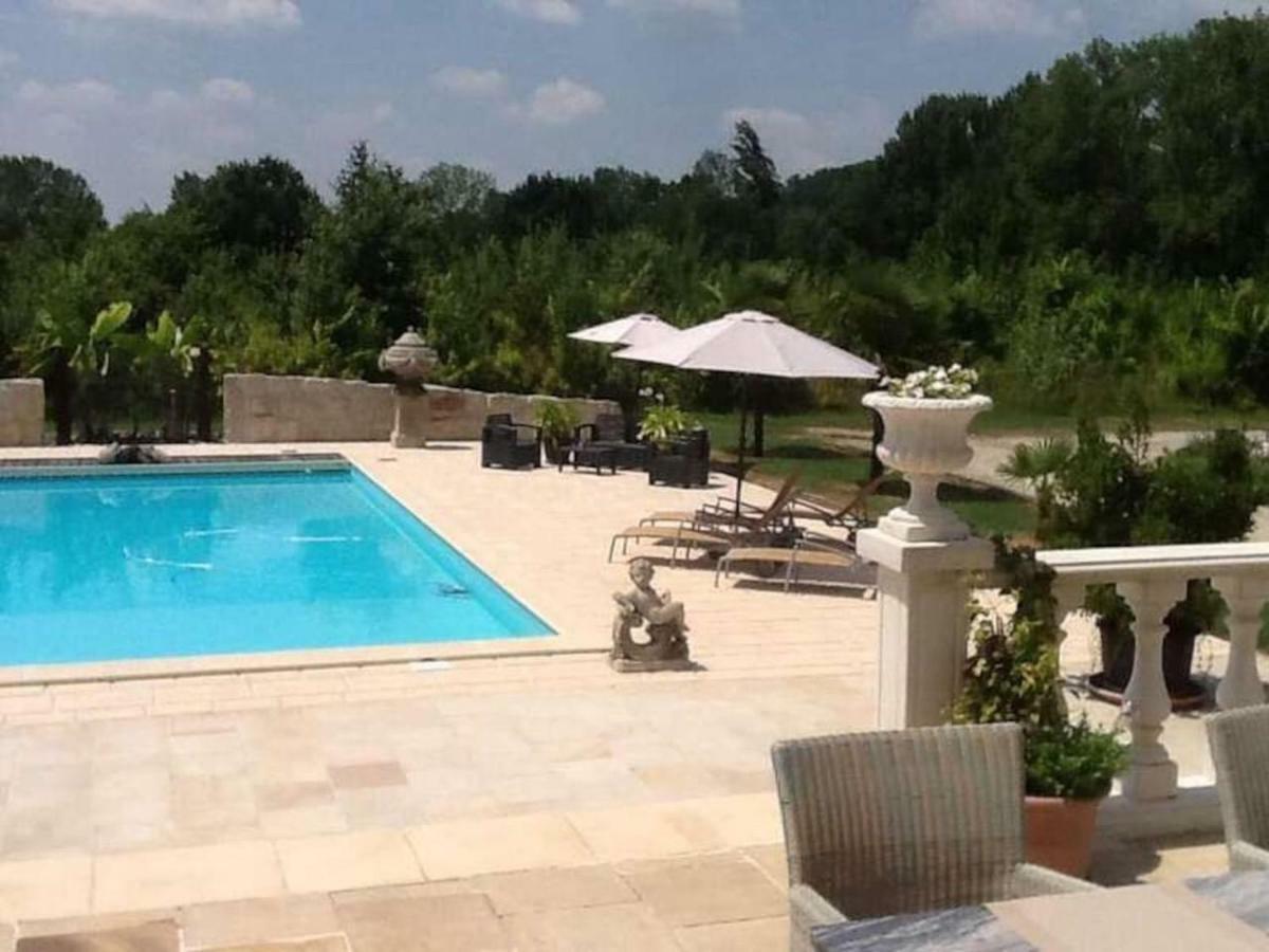 En Bord De Riviere Bed & Breakfast Casseneuil Exterior photo