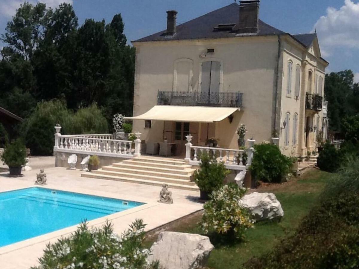 En Bord De Riviere Bed & Breakfast Casseneuil Exterior photo